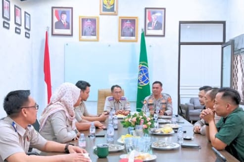 Tingkatkan Kolaborasi, Kapolres Tanggamus Sambangi Kantor Pertanahan Kabupaten