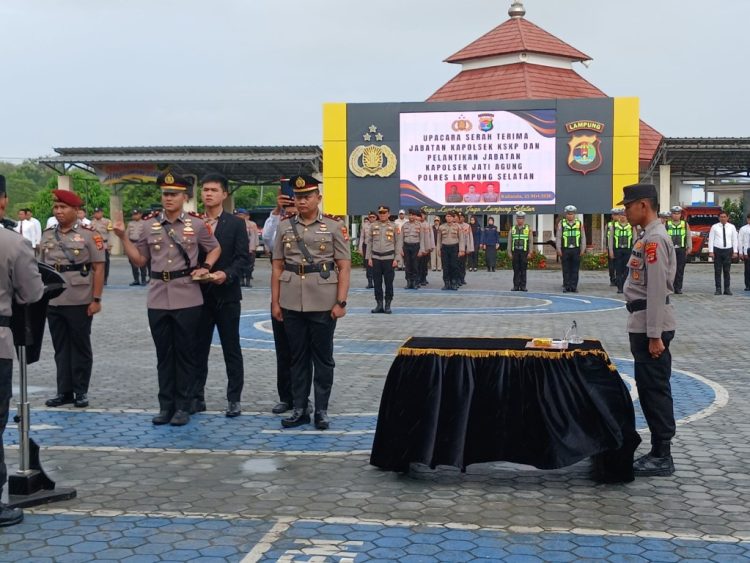 Mutasi Internal Polres Lampung Selatan, IPTU Fransiskus dan IPDA Muhammad Yani Resmi Dilantik