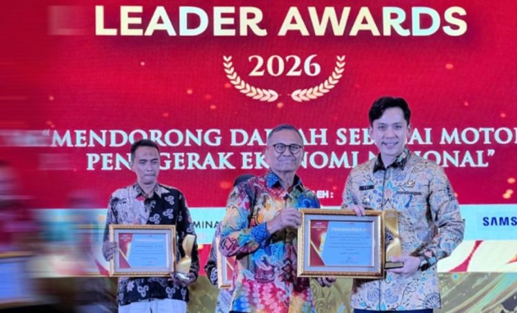 Pariwisata Jadi Kunci, Bupati Egi Raih Apresiasi Nasional dari Disway