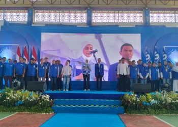 Pelantikan Relawan Putri Zulhas dan DPRt PAN Tanggamus Berlangsung Meriah, Dua Kader Raih Hadiah Umrah