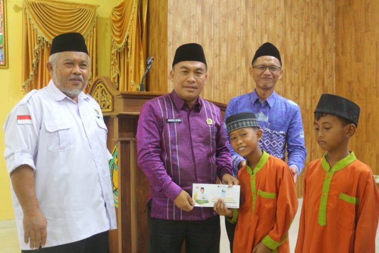 Festival Pesan Inklusif, Kemenag Pringsewu Beri Bantuan kepada Anak Yatim dan Disabilitas