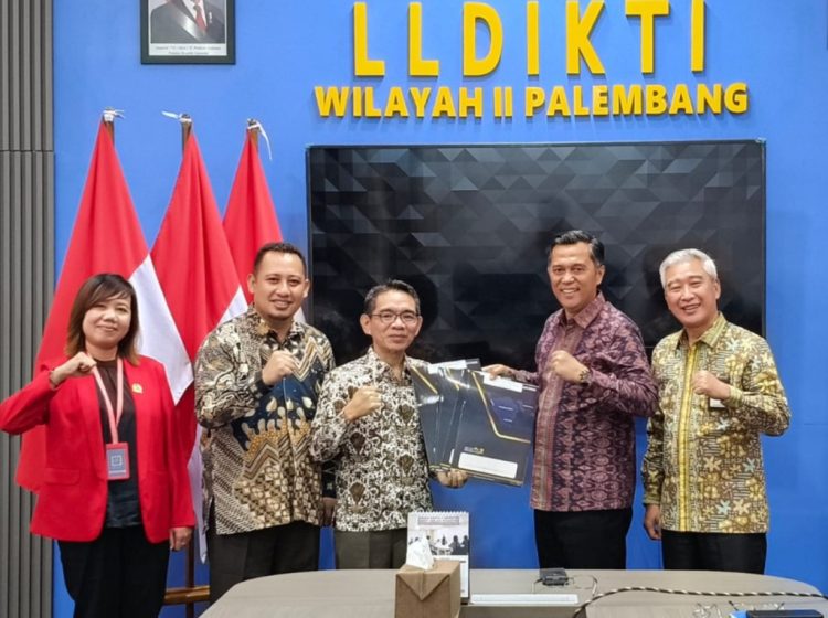 Prestasi Gemilang! Institut Bakti Nusantara Raih 5 Penghargaan Sekaligus dari LLDIKTI Wilayah II