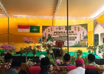 Semarak Tahun Baru Islam 1448 H, Muslimat NU Sendang Baru Berbagi Kebahagiaan dengan Anak Yatim