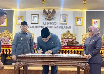Lampung Selatan Siapkan APBD 2027, DPRD dan Pemkab Tandatangani Nota Kesepakatan