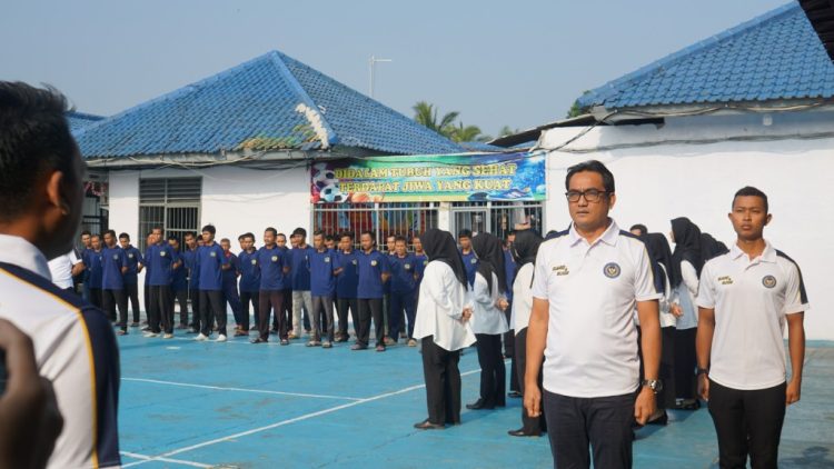 Dari Balik Jeruji Lahir Karya, Lapas Kalianda Serahkan Sertifikat HKI Lagu “Senja di Balik Jeruji”