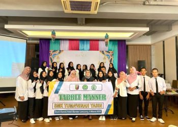 Dewi Kusuma Dekasari Perkuat Pendidikan Vokasi di SMK Tuma’ninah Yasin Metro