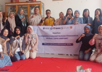 Tapis Lampung Naik Kelas! Pengrajin Mahan Tapis Didorong Kuasai Digital Marketing
