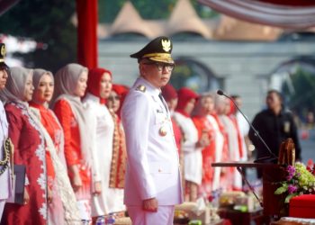 Gubernur Mirza Jadi Inspektur Upacara HUT ke-81 RI, Semangat Persatuan Menggema