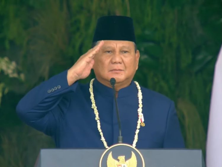 Gubernur Mirza dan Wagub Jihan Saksikan Detik-Detik Proklamasi dari Balai Keratun