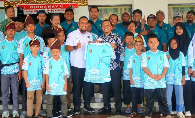 Bupati Riyanto Pesan Atlet FESPATI Lampung Bertanding dengan Hati dan Pulang Bawa Prestasi