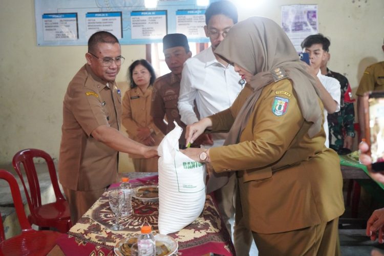 Bantuan Pangan Tahap II Disalurkan, Puluhan Ribu Warga Pringsewu Terima Beras