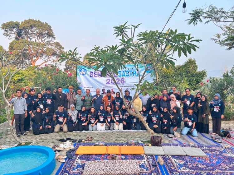 Dari Bengkel Sastra 2026, Puluhan Peserta Siap Lahirkan Buku Puisi Dwibahasa