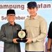 Kebun Anggur BUMDes Merak Berseri Jadi Sorotan, Mendes PDT Yandri Susanto Turun Langsung