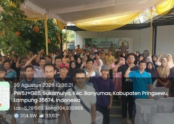 Jalan Rusak Belasan Tahun hingga BPJS Mati, Ini Keluhan Warga yang Didengar Suherman