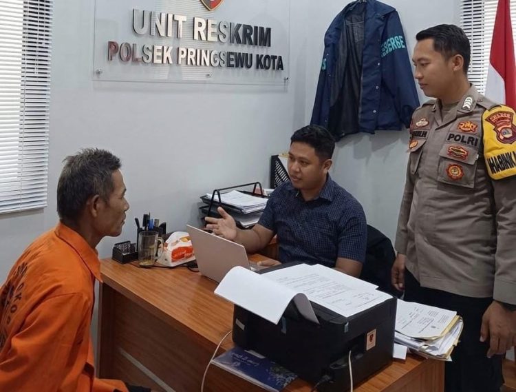 Dua Kali Mangkir, Pria di Pesawaran Dijemput Paksa Terkait Penjualan Mobil Kredit
