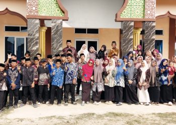 Hari Batik Nasional, SMK Mathla’un Nur Ajak Siswa Kenali dan Lestarikan Budaya Indonesia