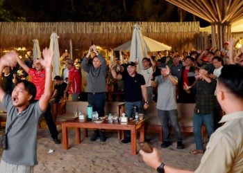 Dari Pantai Sanggar untuk Merah Putih, Warga Lampung Selatan Rayakan Timnas Jadi Juara