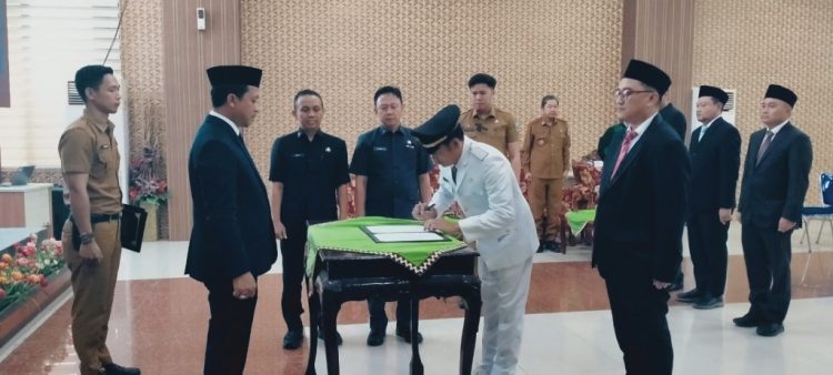 Rotasi 8 Pejabat Eselon III Pringsewu, Nama Imanda Amin Abri Jadi Sorotan