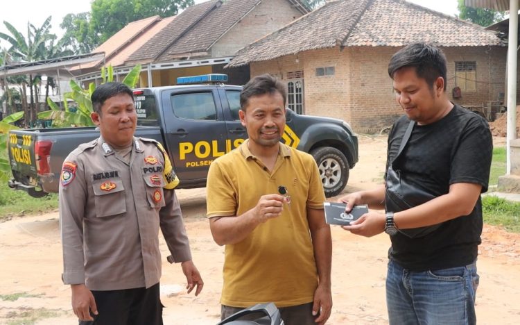 Kapolsek Candipuro Kembalikan Motor Korban, Pengantaran Gratis Tanpa Biaya