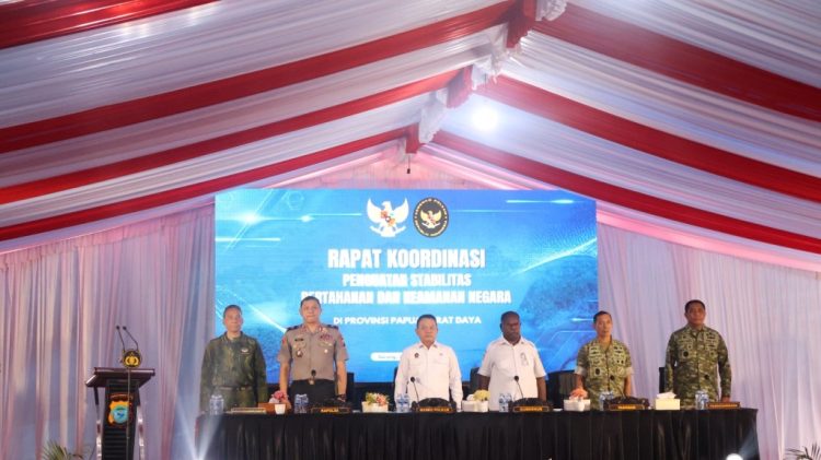 Menko Polkam Kunjungi Polda Papua Barat Daya, Tekankan Keamanan dan Kesejahteraan